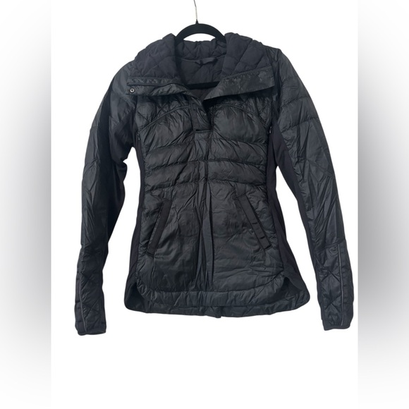 Lululemon Down For A Run Pullover in Black - Picture 6 of 10